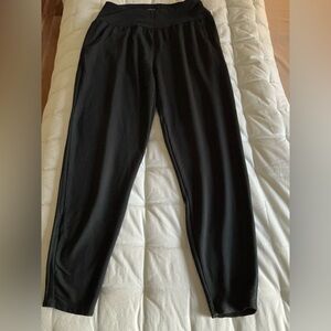 Garnet Hill women’s black pants
